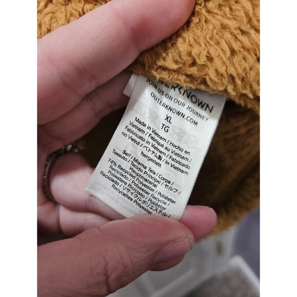 Outerknown Sherpa Fleece Jacket Brown Snap Chest Pockets Teddy Shacket XL Men's - Picture 3 of 6